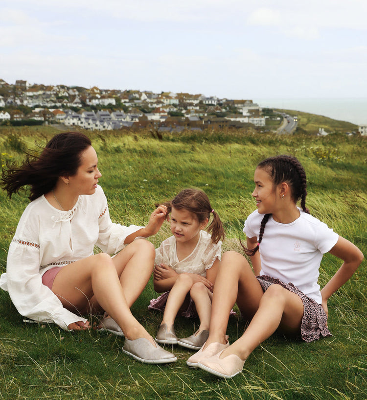 Brand | Stitch & Walk