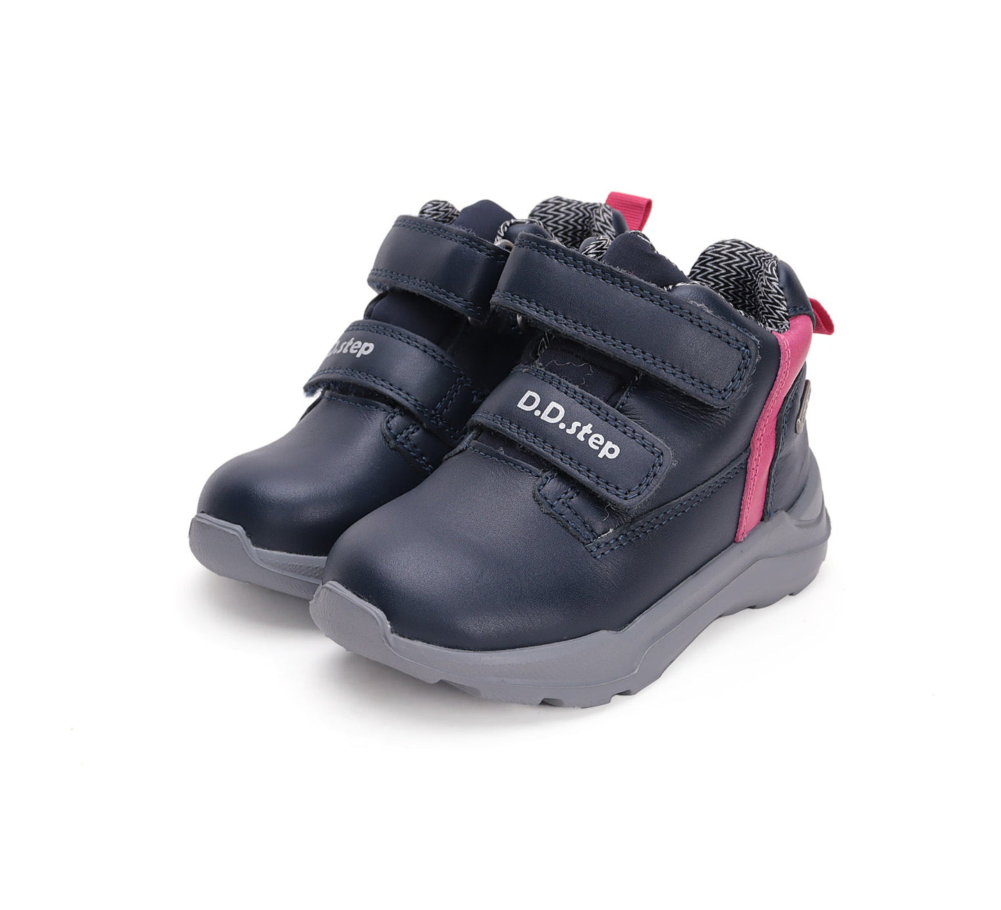 P061-42484C-D.D.Step-DDStepOnline Europe